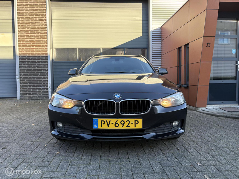 BMW 3-serie Touring 316d High Executive