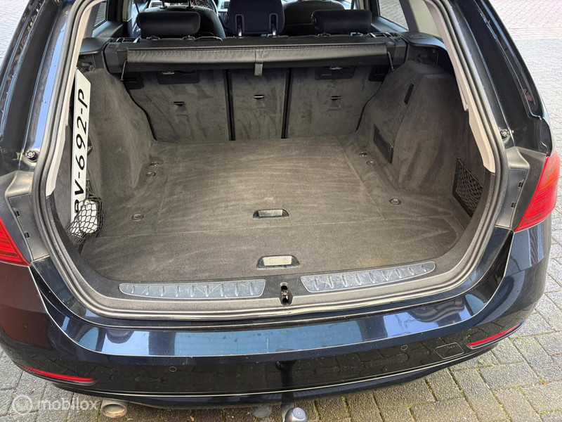 BMW 3-serie Touring 316d High Executive