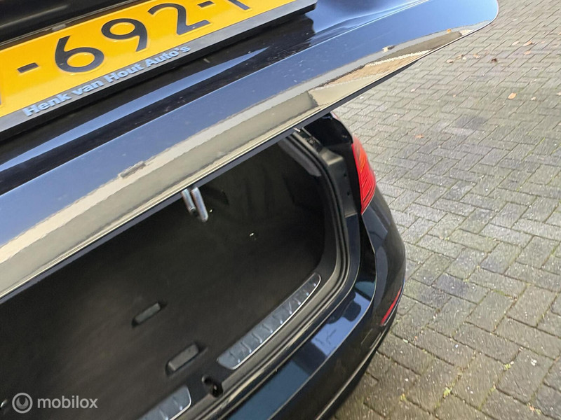 BMW 3-serie Touring 316d High Executive
