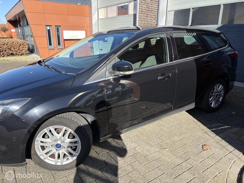 Ford Focus Wagon 1.0 EcoBoost Edition Plus
