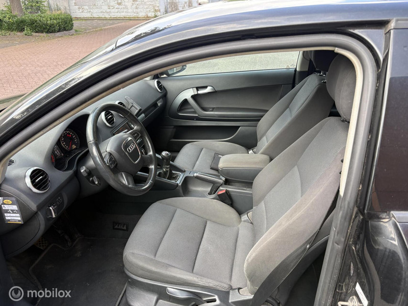Audi A3  1.6 TDI Ambiente Pro Line