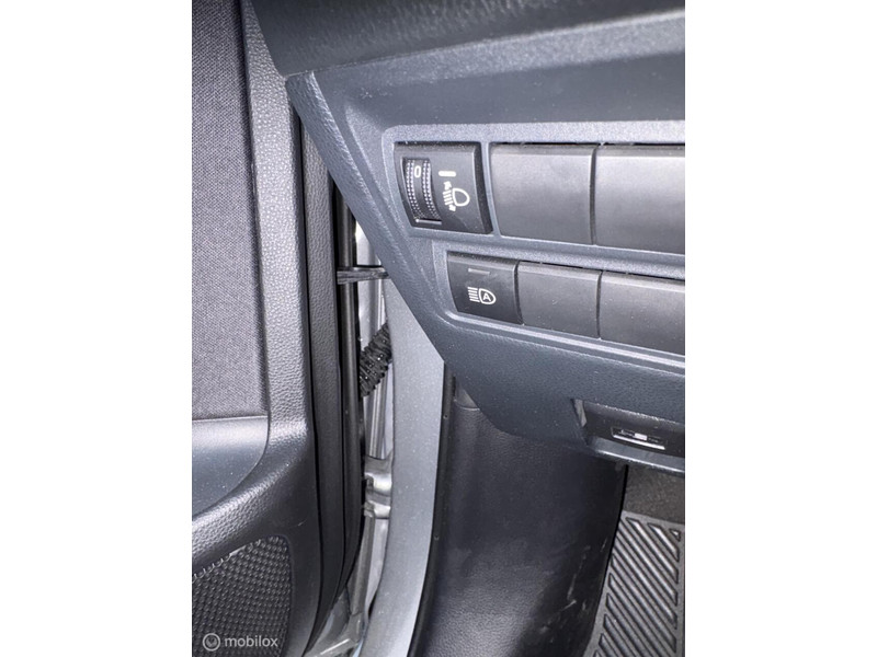 Toyota Yaris 1.5 VVT-i Active
