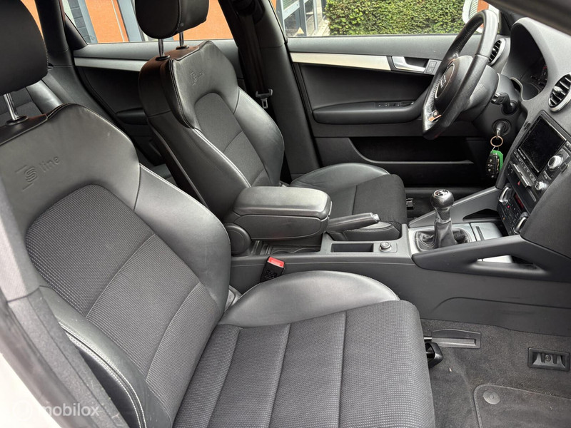 Audi A3 Sportback 1.2 TFSI Ambition Pro Line S