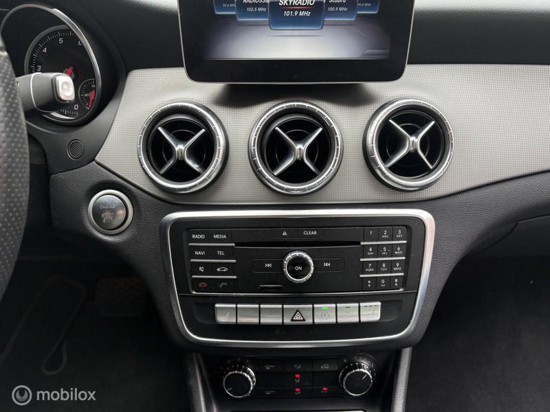 Mercedes CLA-klasse 180 Business Solutionupgrade Edition