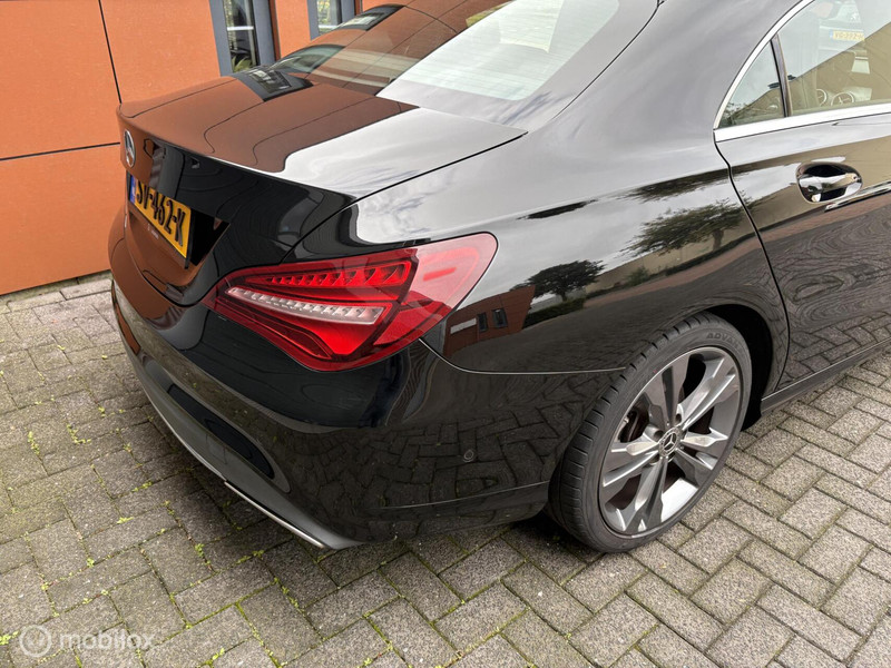 Mercedes CLA-klasse 180 Business Solutionupgrade Edition
