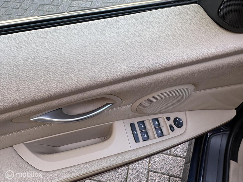 BMW 3-serie Touring 325xi High Executive