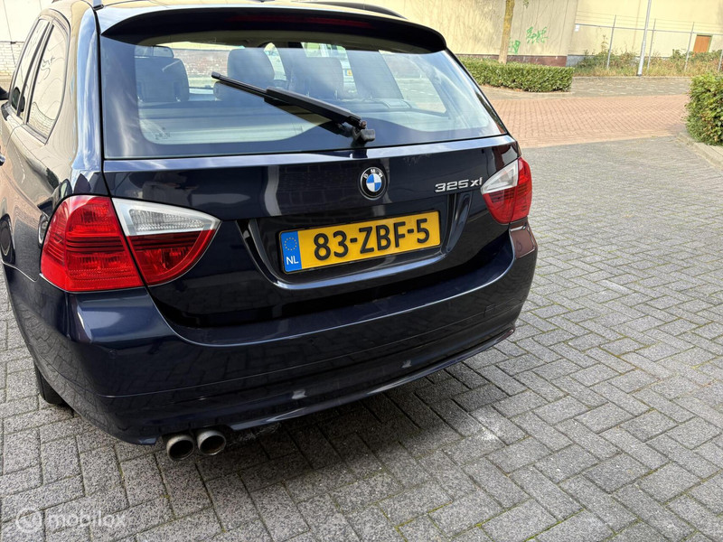 BMW 3-serie Touring 325xi High Executive