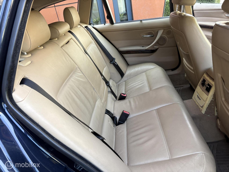 BMW 3-serie Touring 325xi High Executive