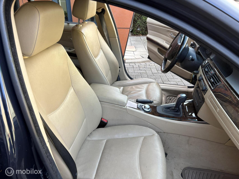 BMW 3-serie Touring 325xi High Executive